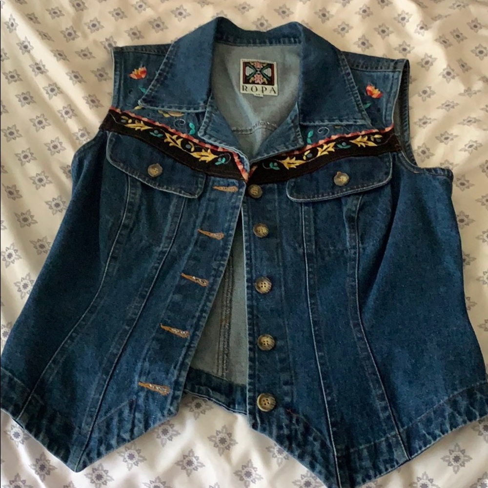 HAIRSTON ROBERSON VEST